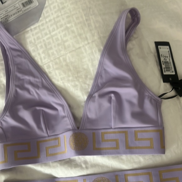 Versace 2 piece swim wear size 2 which fits a size8-10 - Picture 5 of 6